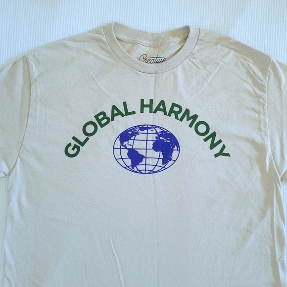 Creative Empire "Global🌎 Harmony" Graphic Tee👕 - Picture 11 of 11